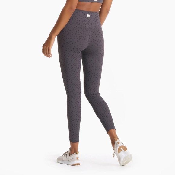 Vuori Pants - Vuori Studio Printed Leggings Size Large